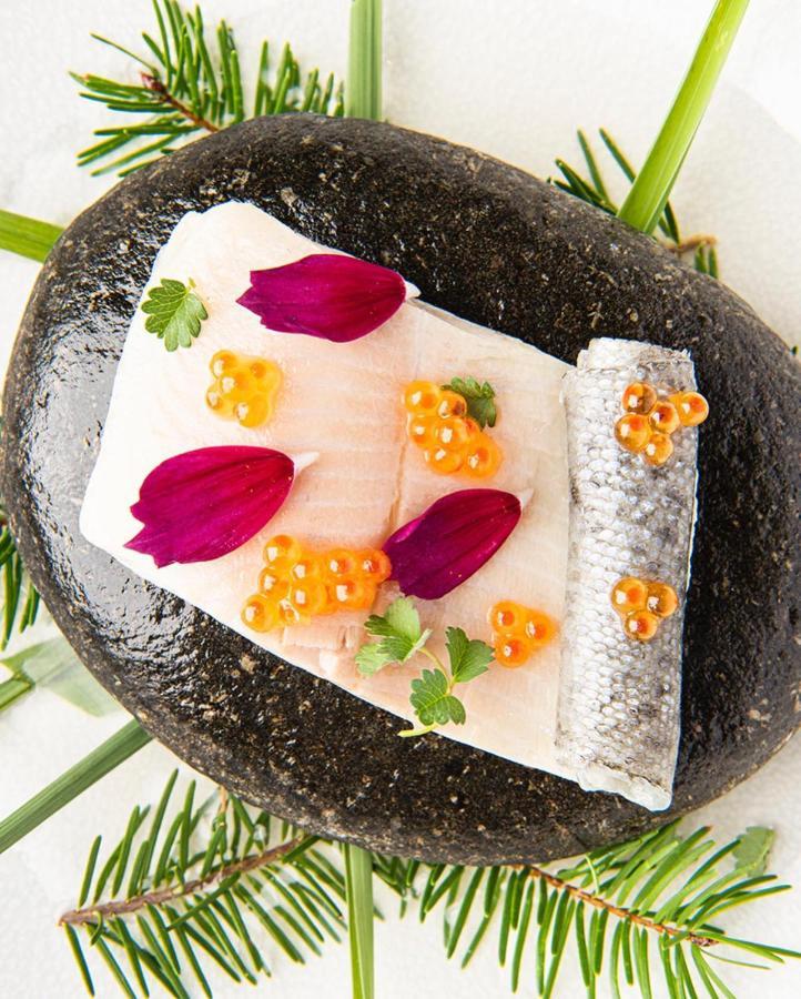 Le Carre D'Alethius Logis Hotel Restaurant Charmes-sur-Rhone Zewnętrze zdjęcie
