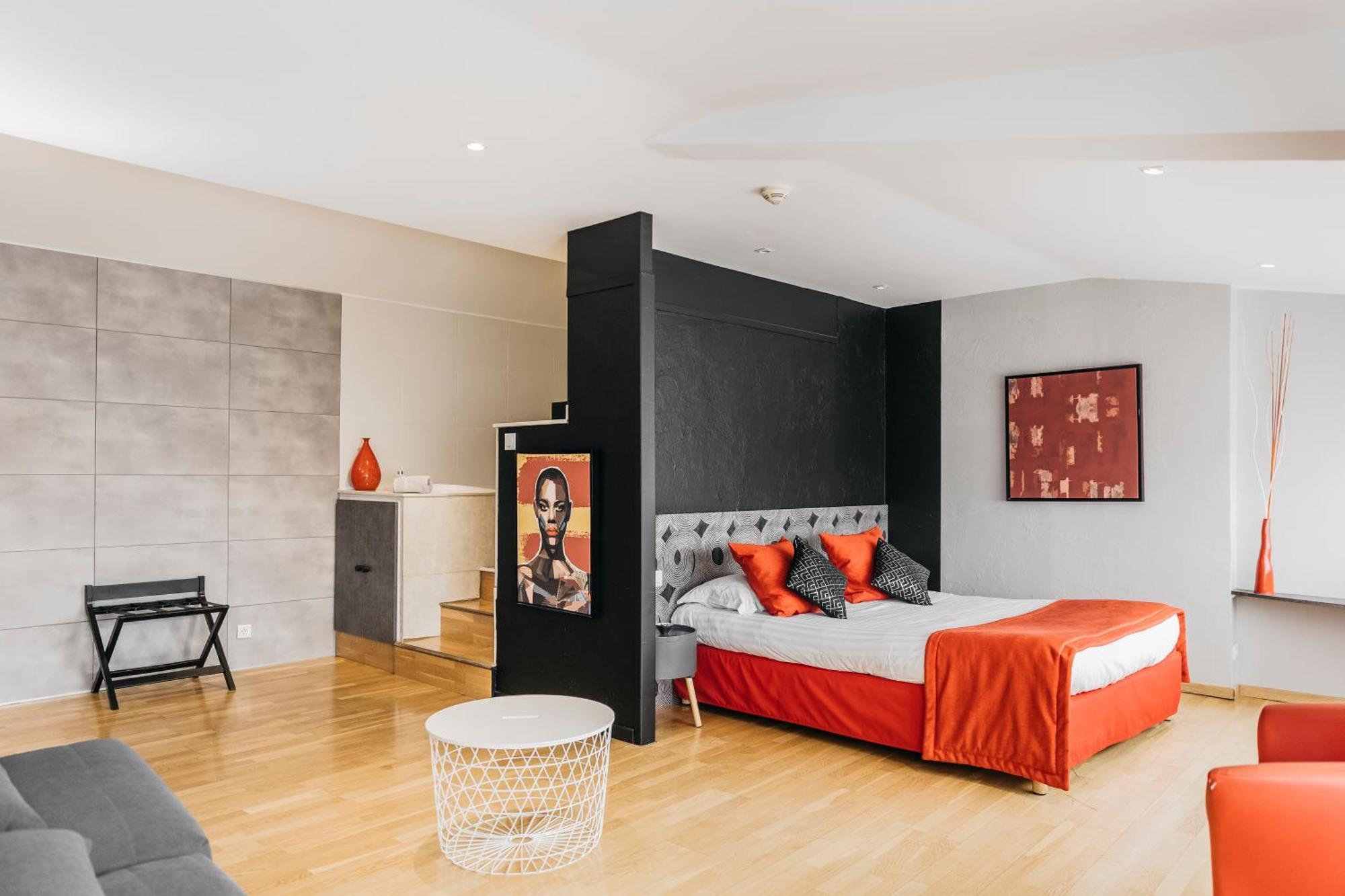 Le Carre D'Alethius Logis Hotel Restaurant Charmes-sur-Rhone Zewnętrze zdjęcie