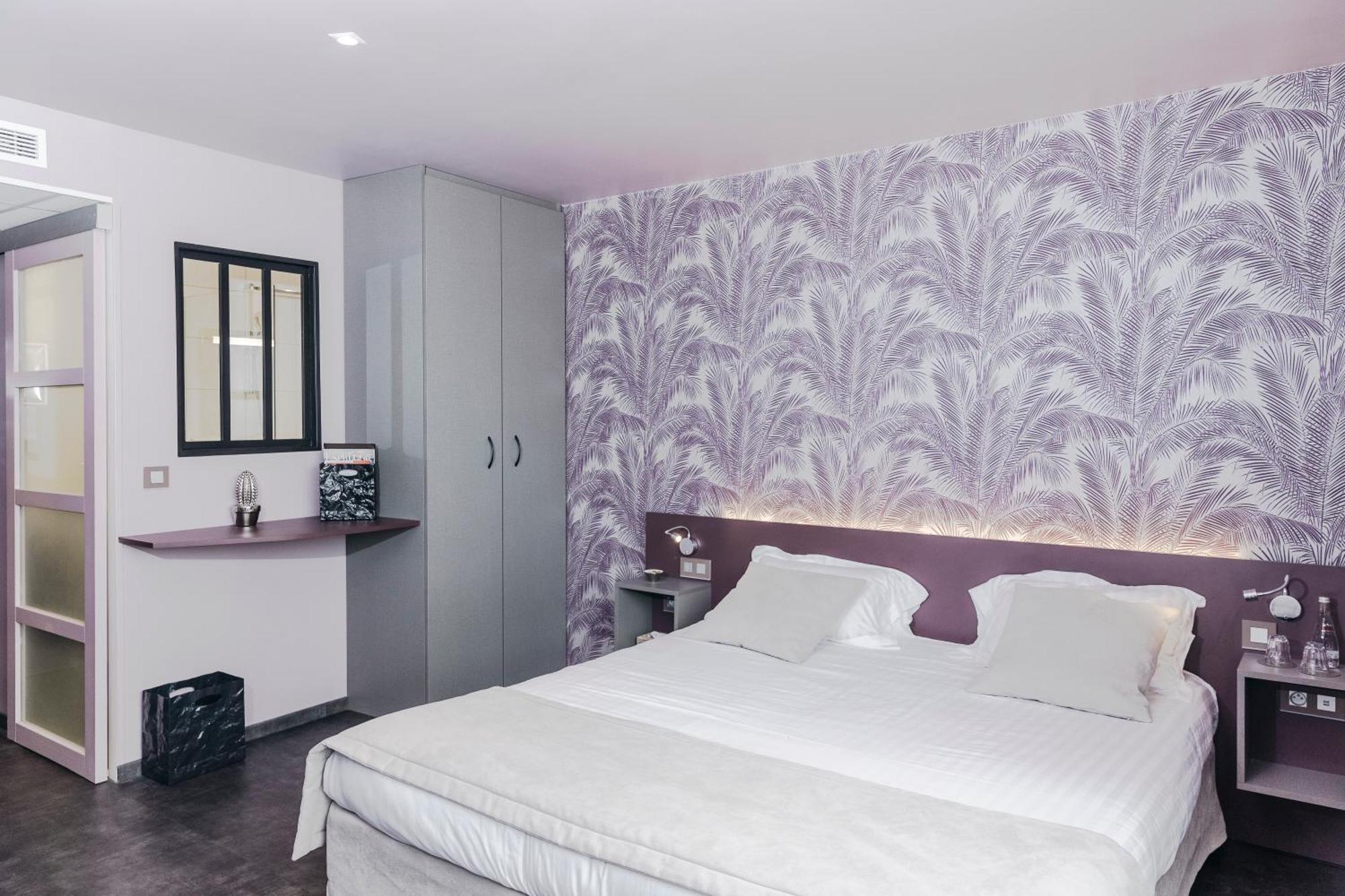 Le Carre D'Alethius Logis Hotel Restaurant Charmes-sur-Rhone Zewnętrze zdjęcie