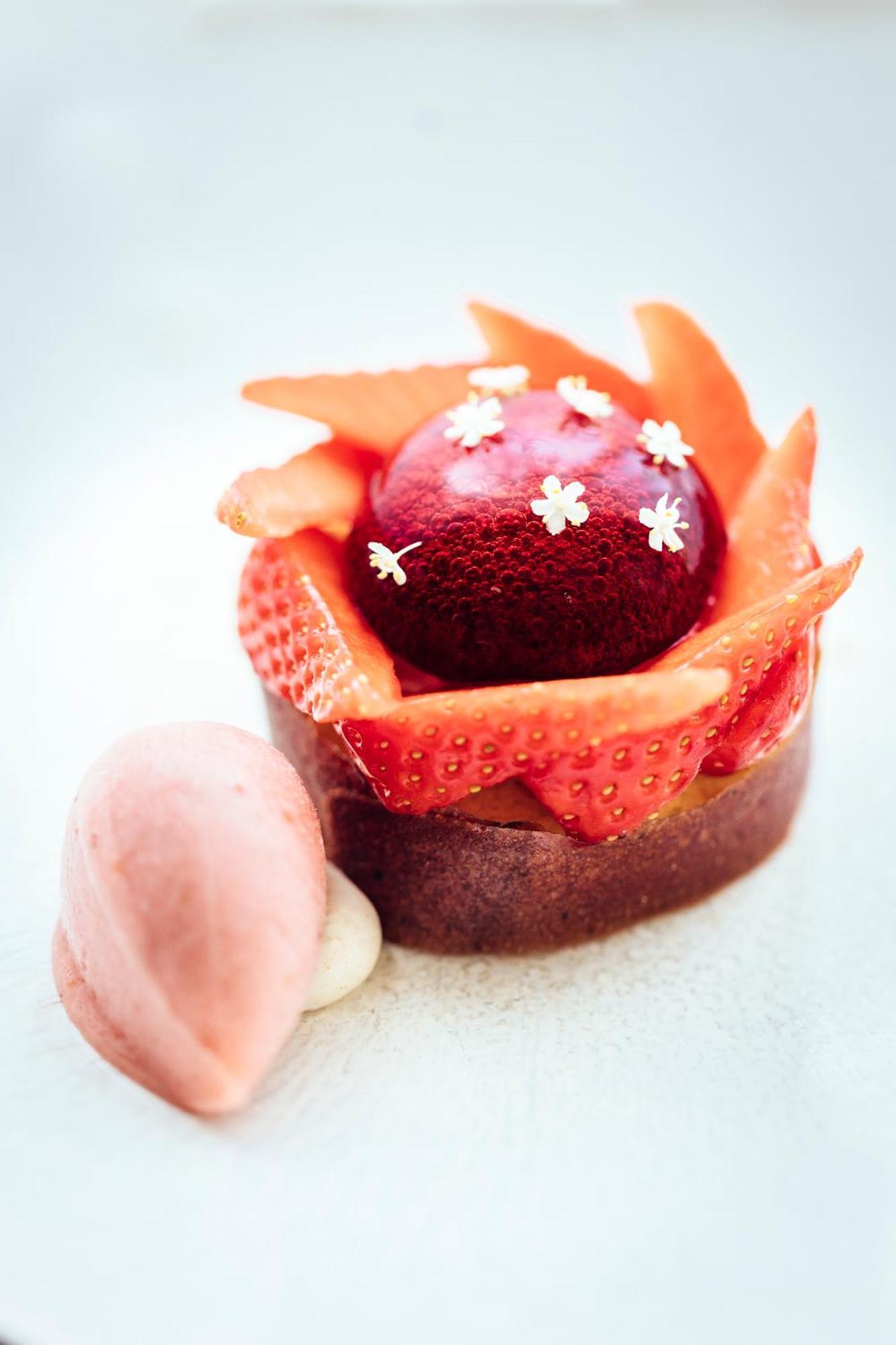 Le Carre D'Alethius Logis Hotel Restaurant Charmes-sur-Rhone Zewnętrze zdjęcie