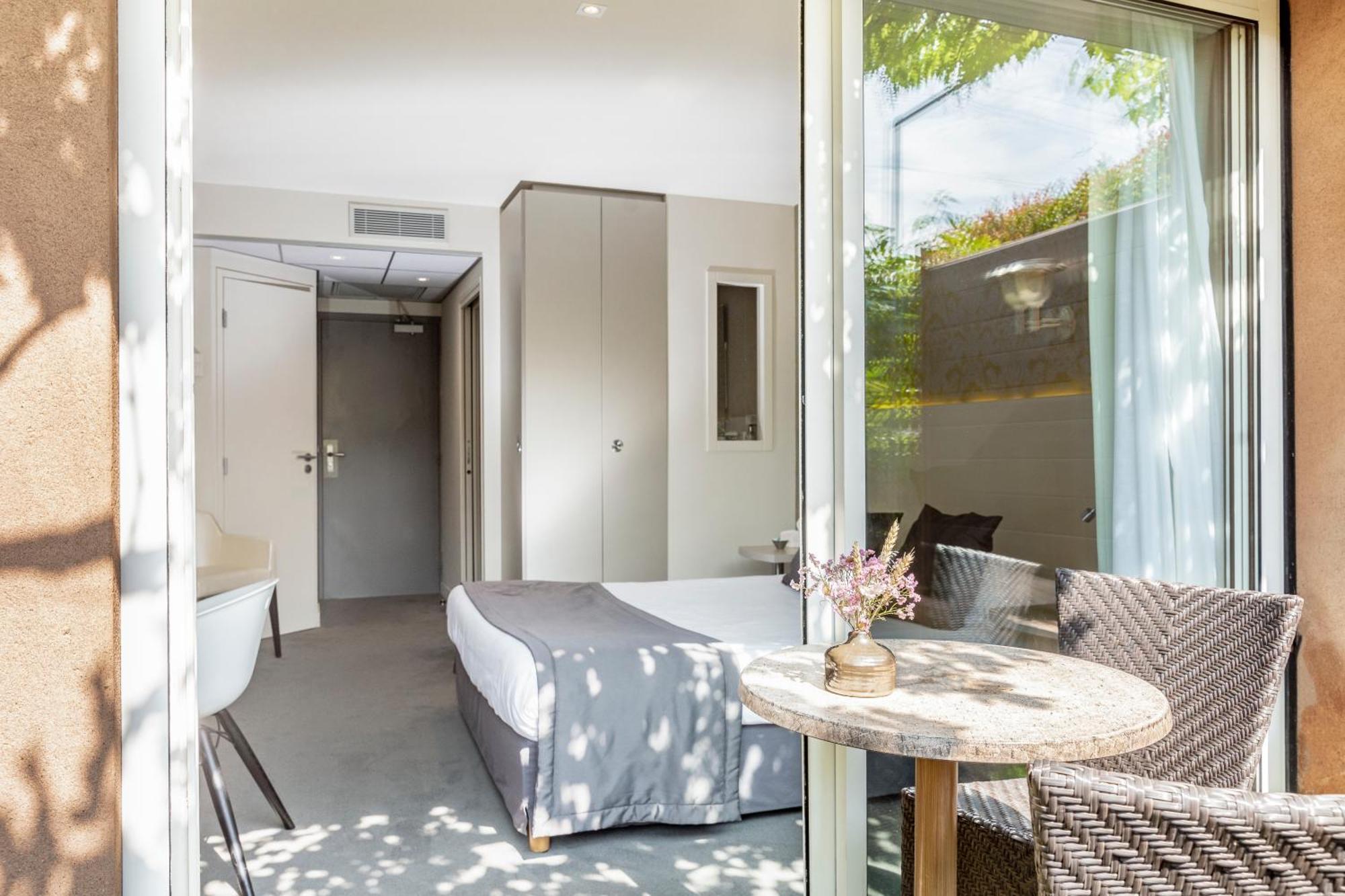 Le Carre D'Alethius Logis Hotel Restaurant Charmes-sur-Rhone Zewnętrze zdjęcie