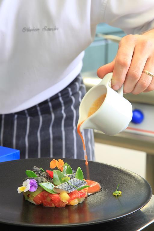 Le Carre D'Alethius Logis Hotel Restaurant Charmes-sur-Rhone Zewnętrze zdjęcie