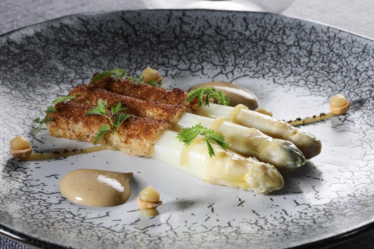 Le Carre D'Alethius Logis Hotel Restaurant Charmes-sur-Rhone Zewnętrze zdjęcie